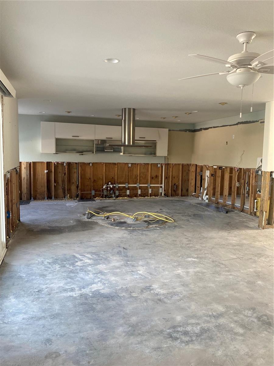 BAY ISLAND - Residential