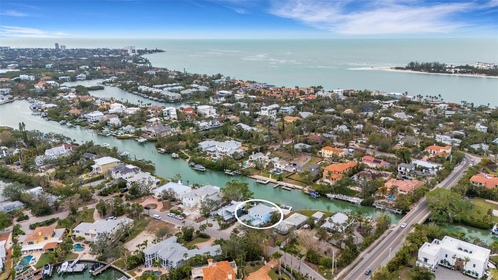 BAY ISLAND - Residential