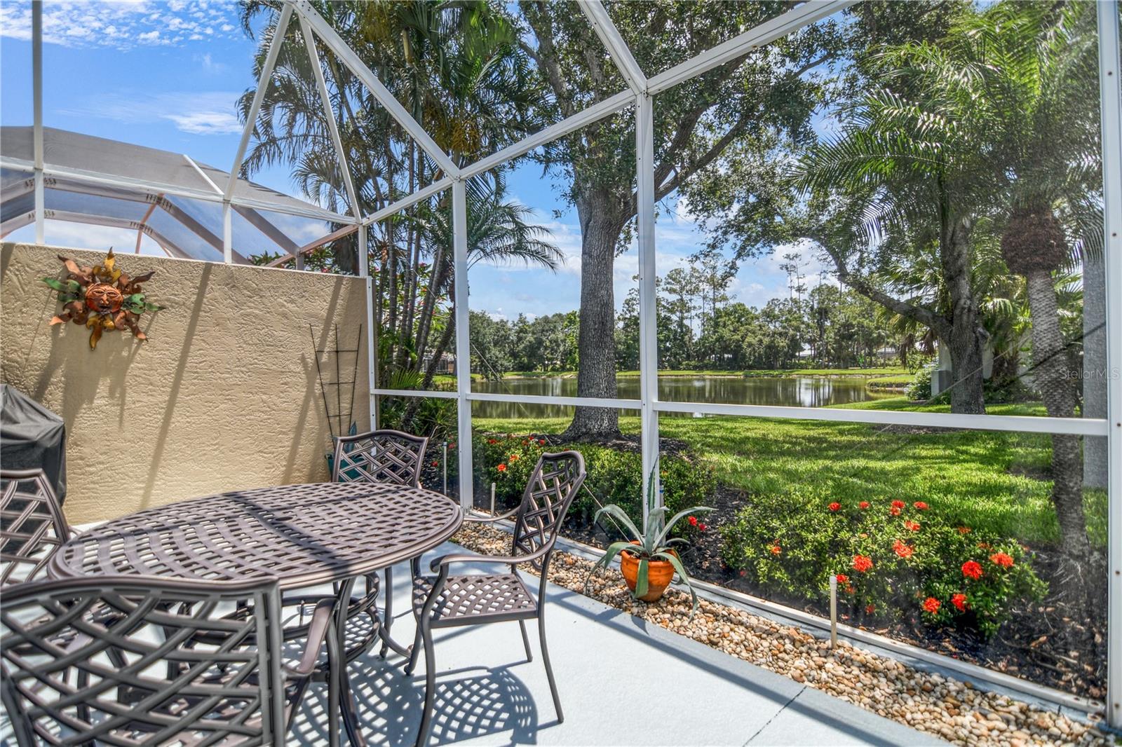 ROSEDALE 8 WESTBURY LAKES - Residential