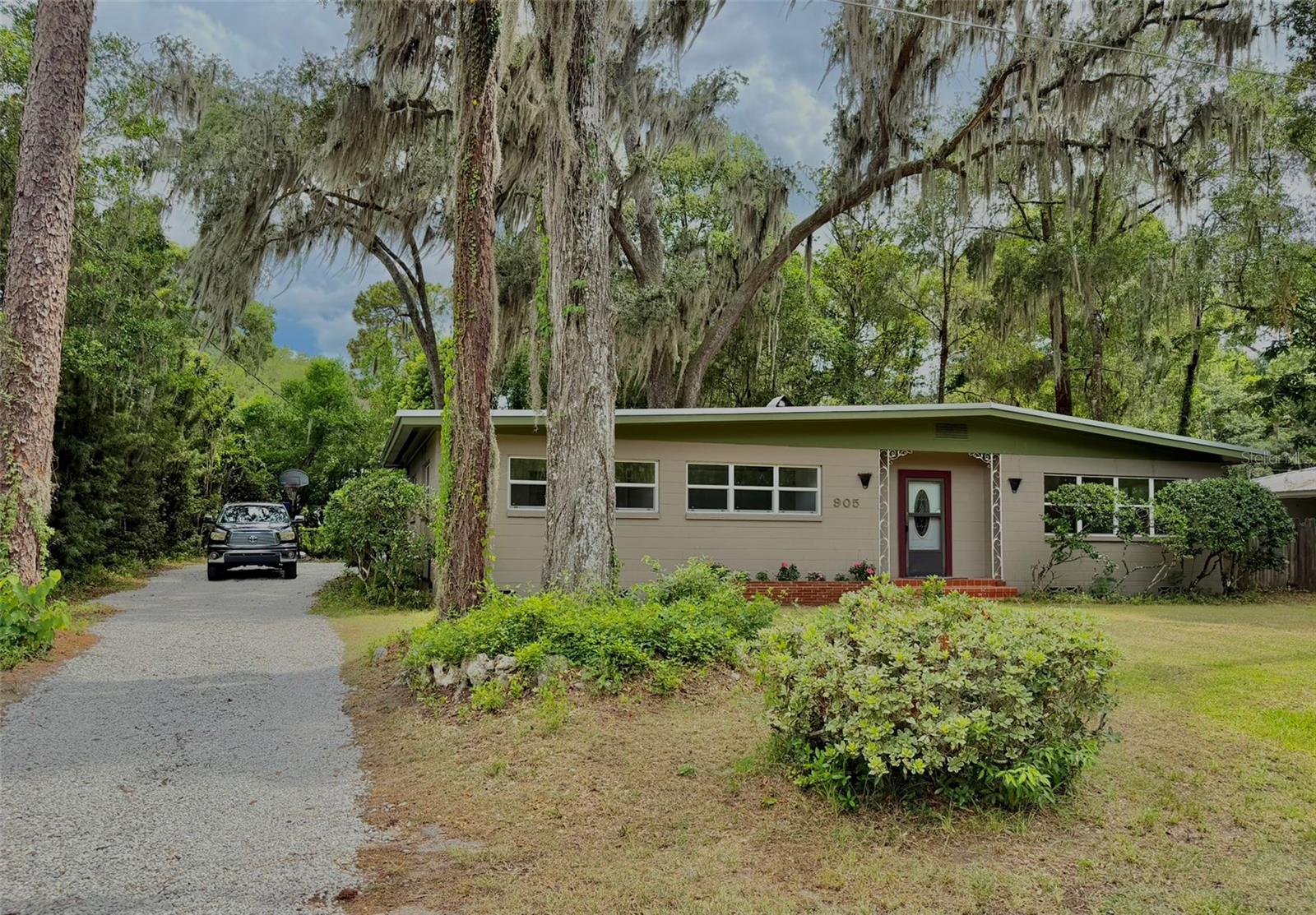 905 NW 36TH AVENUE