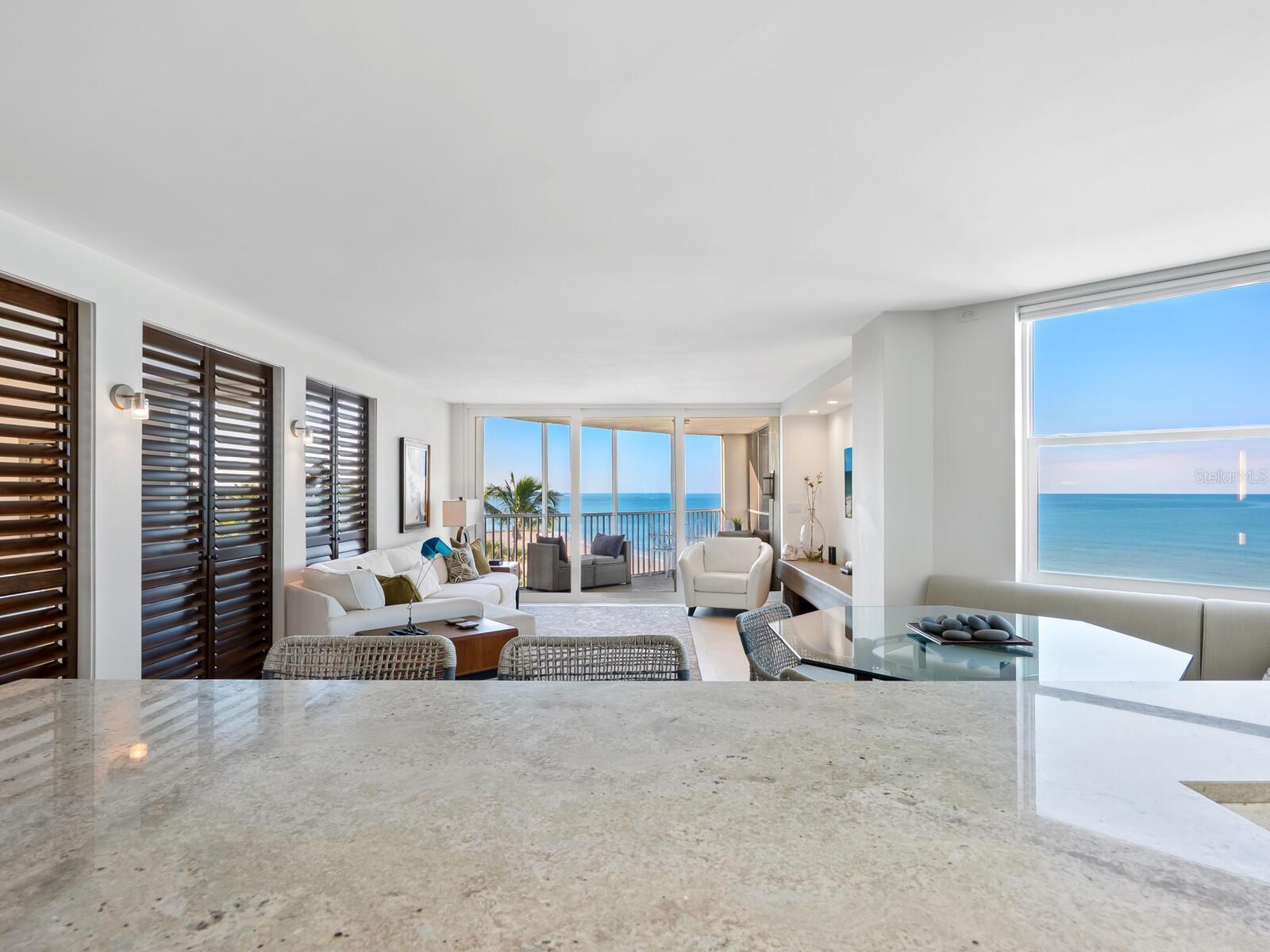 LIDO HARBOUR TOWERS - Residential