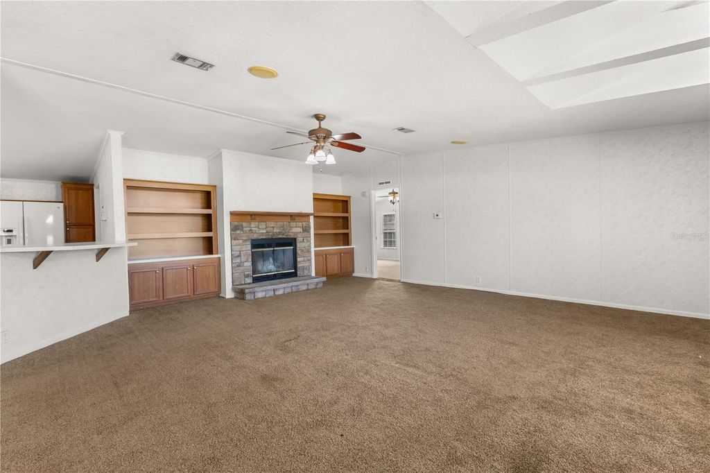 Photo of 17237 SW 17th Circle, Ocala, FL 34473 (MLS # O6386445)