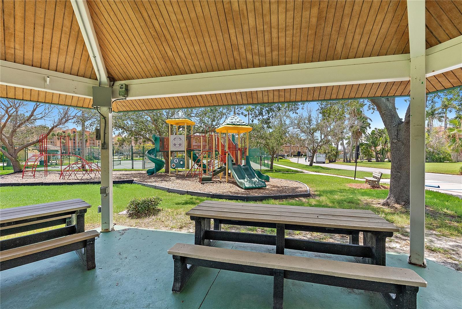 TIDES VILLAGE - VILLAGE SOUTH - Residential