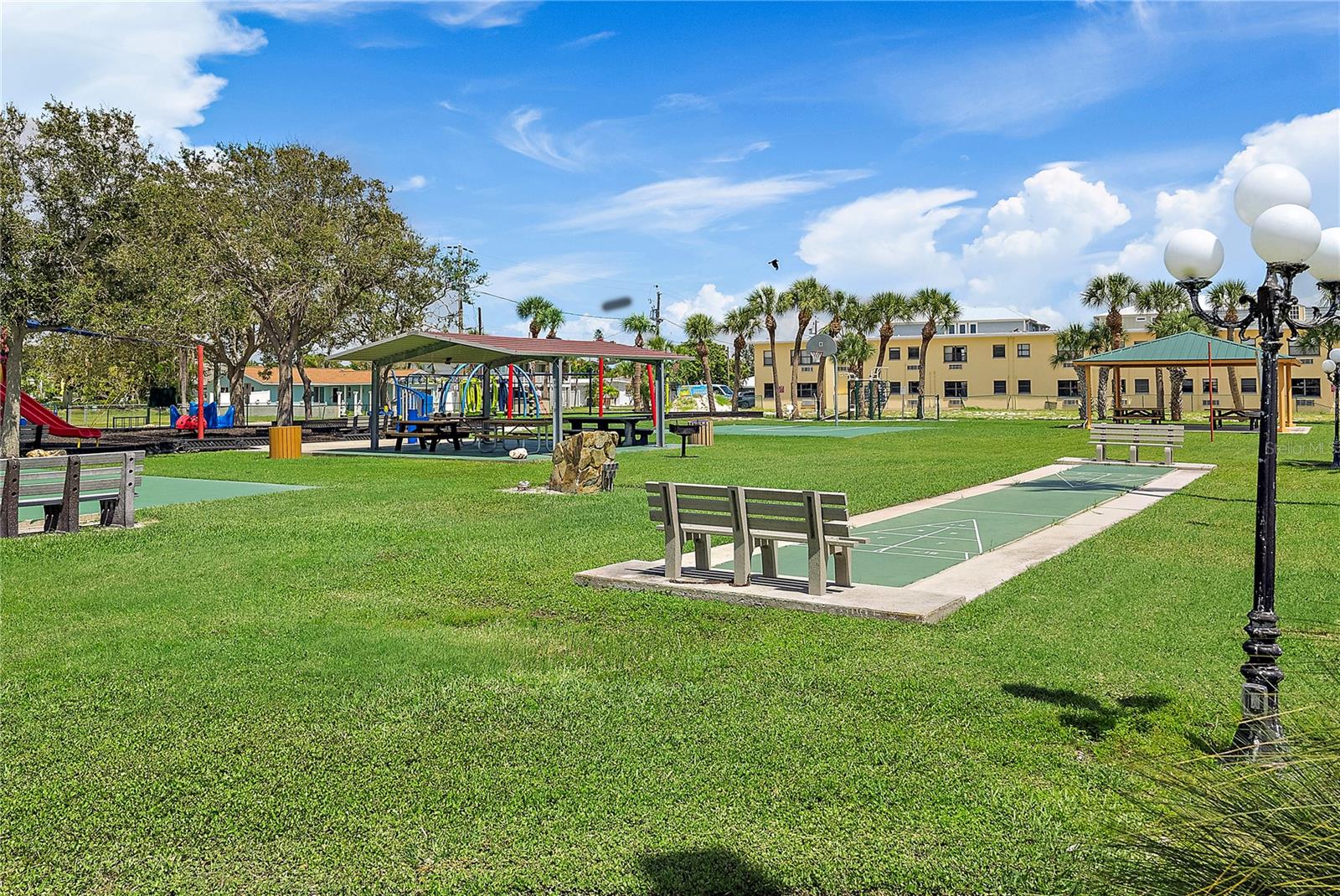 TIDES VILLAGE - VILLAGE SOUTH - Residential