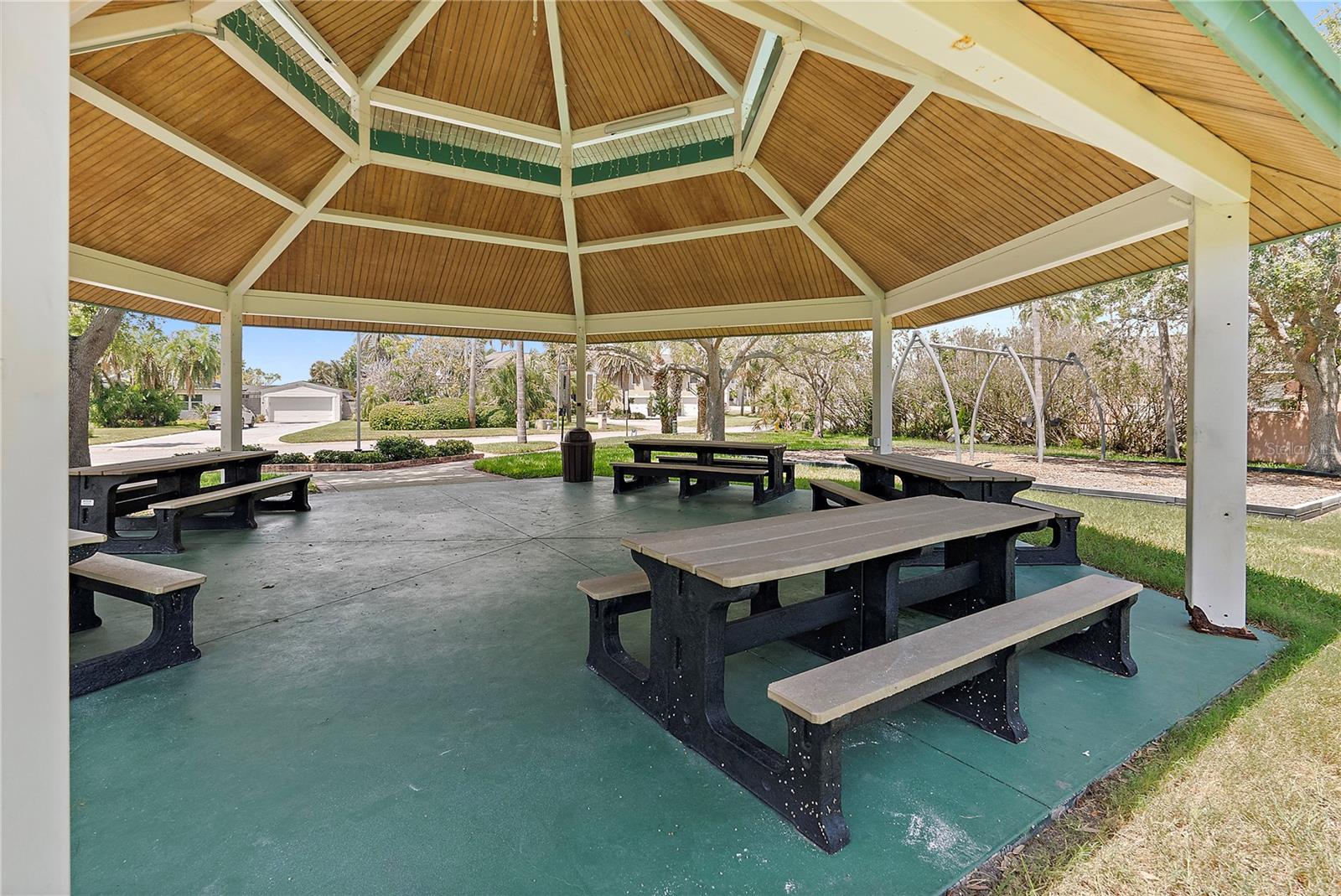 TIDES VILLAGE - VILLAGE SOUTH - Residential