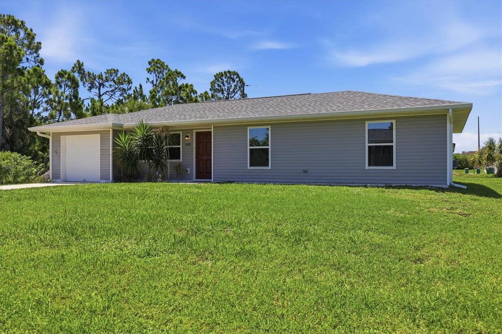 Photo of 10453 Reims Avenue, Englewood, FL 34224 (MLS # D6148202)