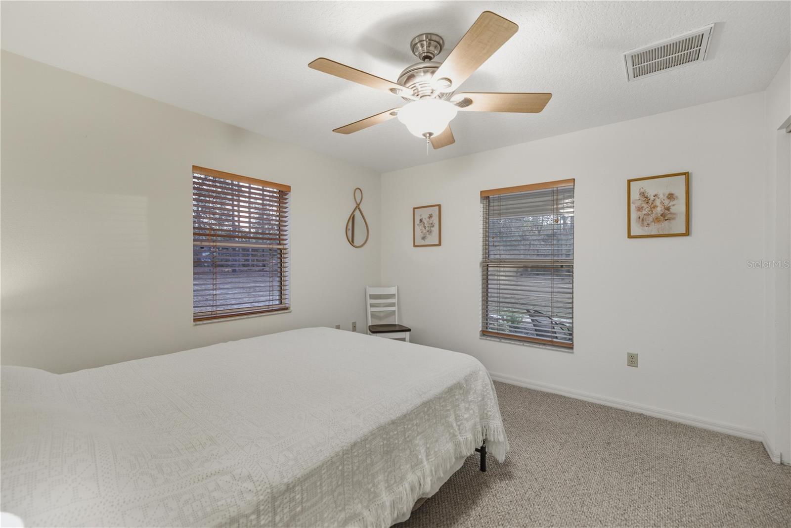 SUBURBAN ACRES UNIT 02 UNREC - Residential