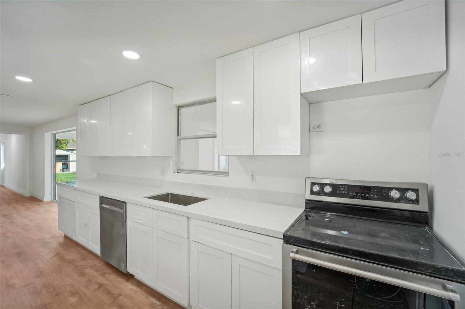 160 FRANCIS DRIVE NE, PORT CHARLOTTE, FL, 33952 1 160 FRANCIS DRIVE NE