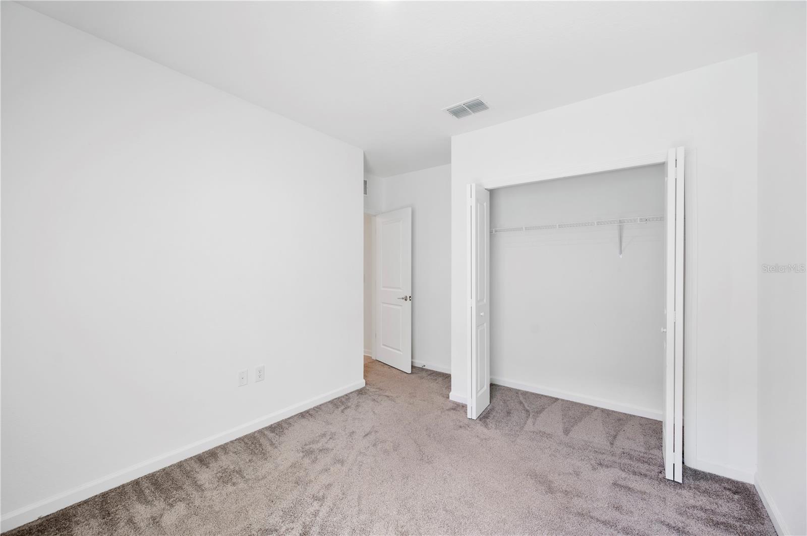 RANCHES/LK MCLEOD I - Residential