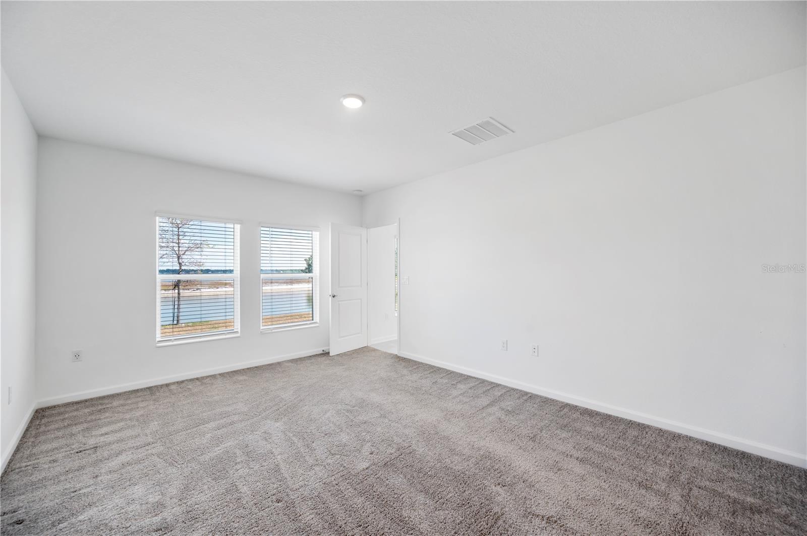 RANCHES/LK MCLEOD I - Residential