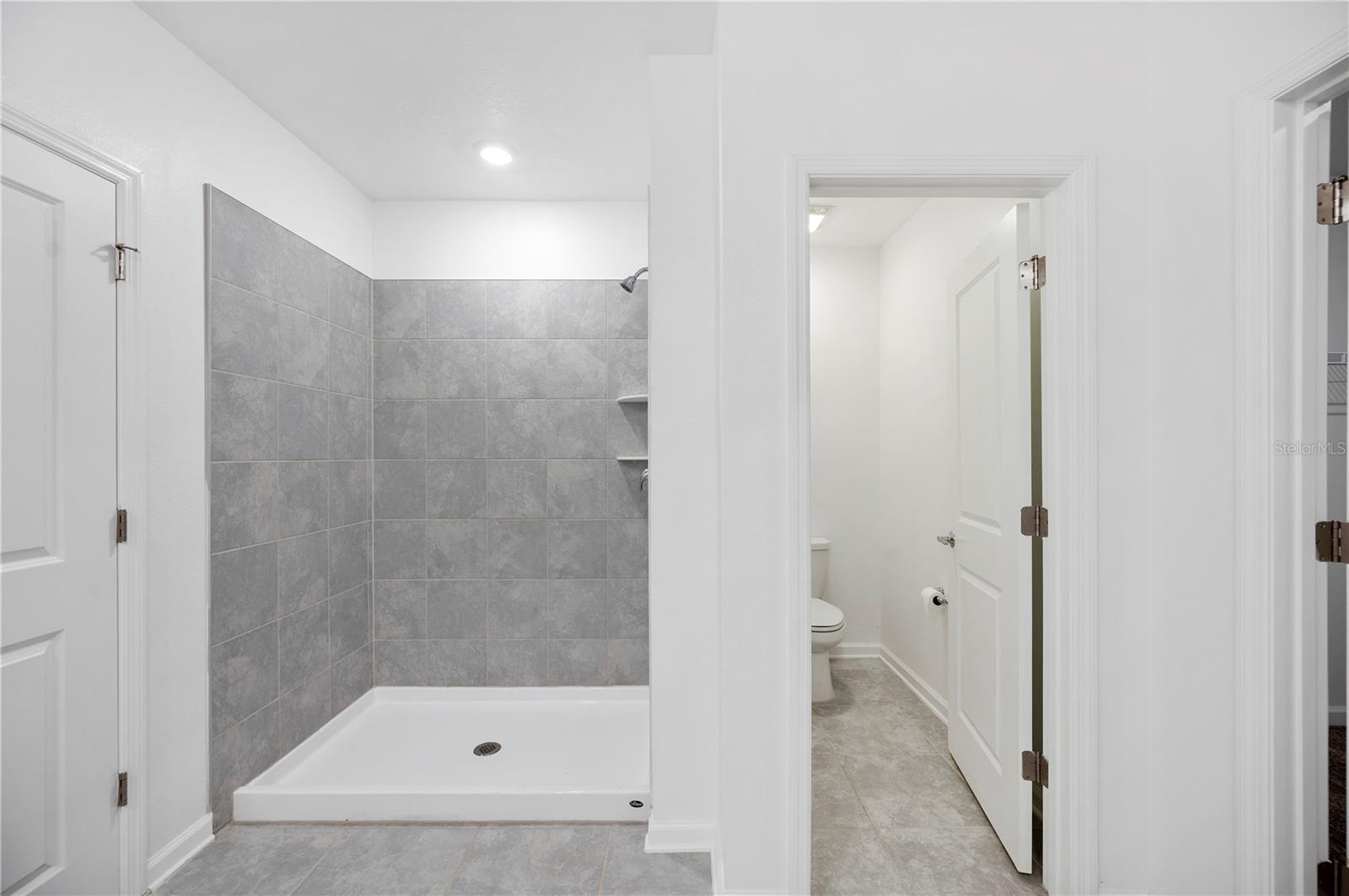 RANCHES/LK MCLEOD I - Residential