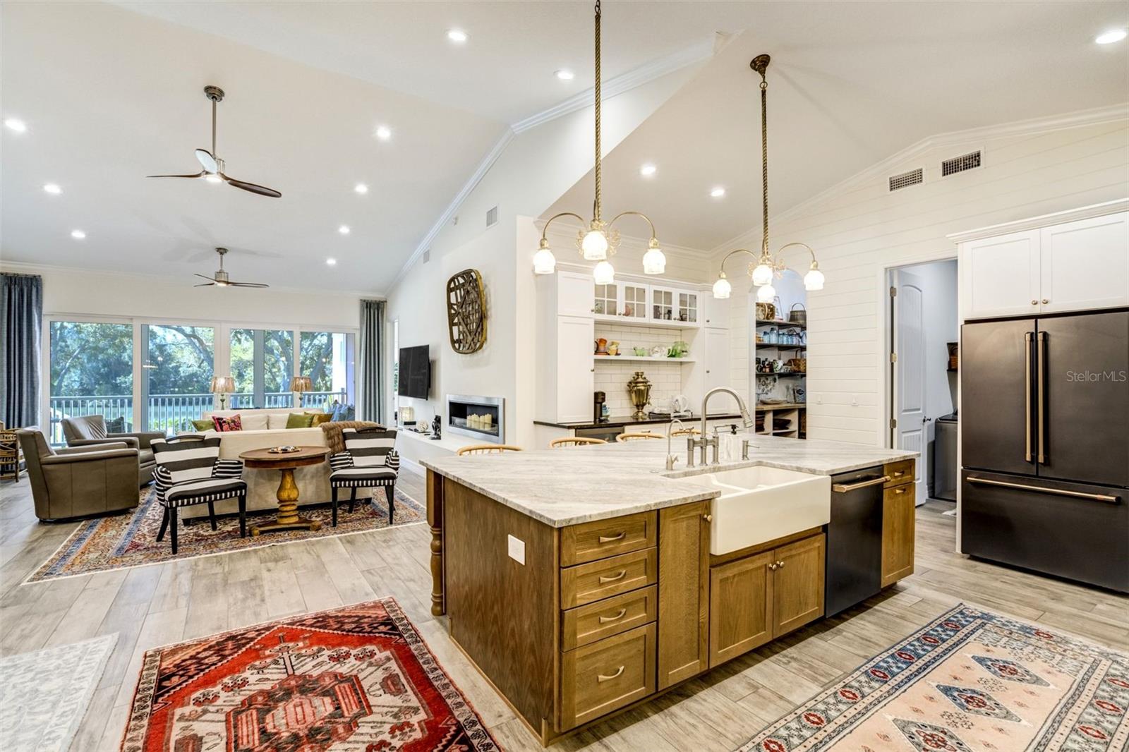 SUNSET POINT 1ST ADD - Residential