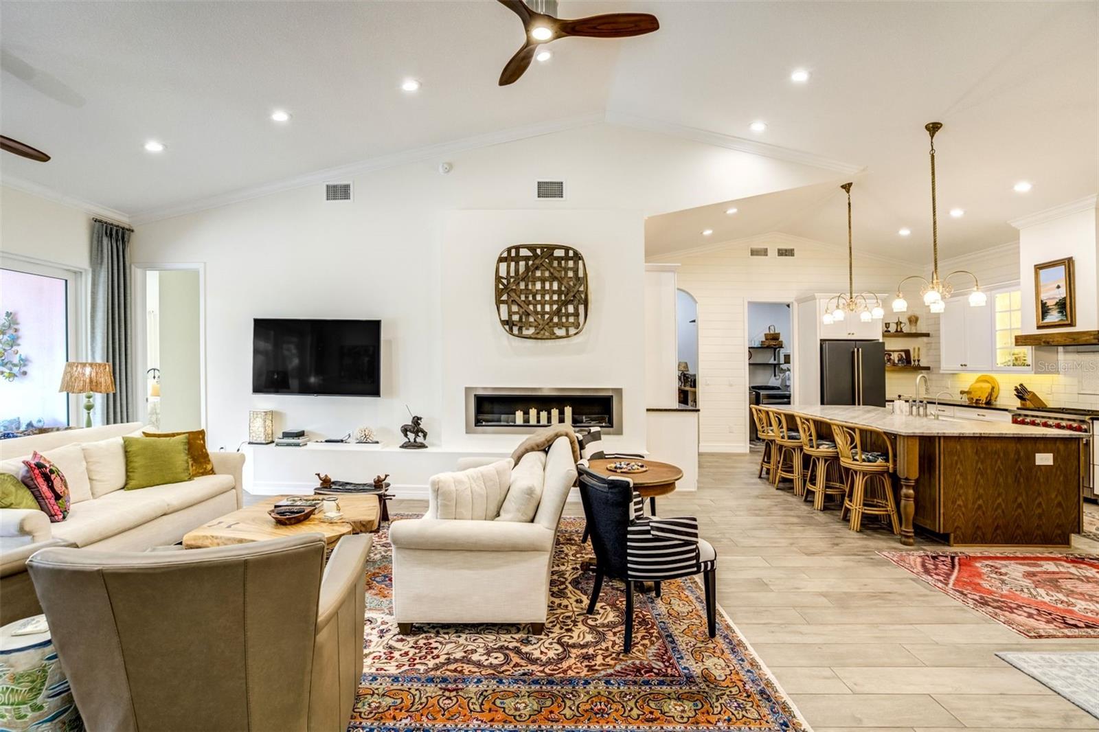 SUNSET POINT 1ST ADD - Residential