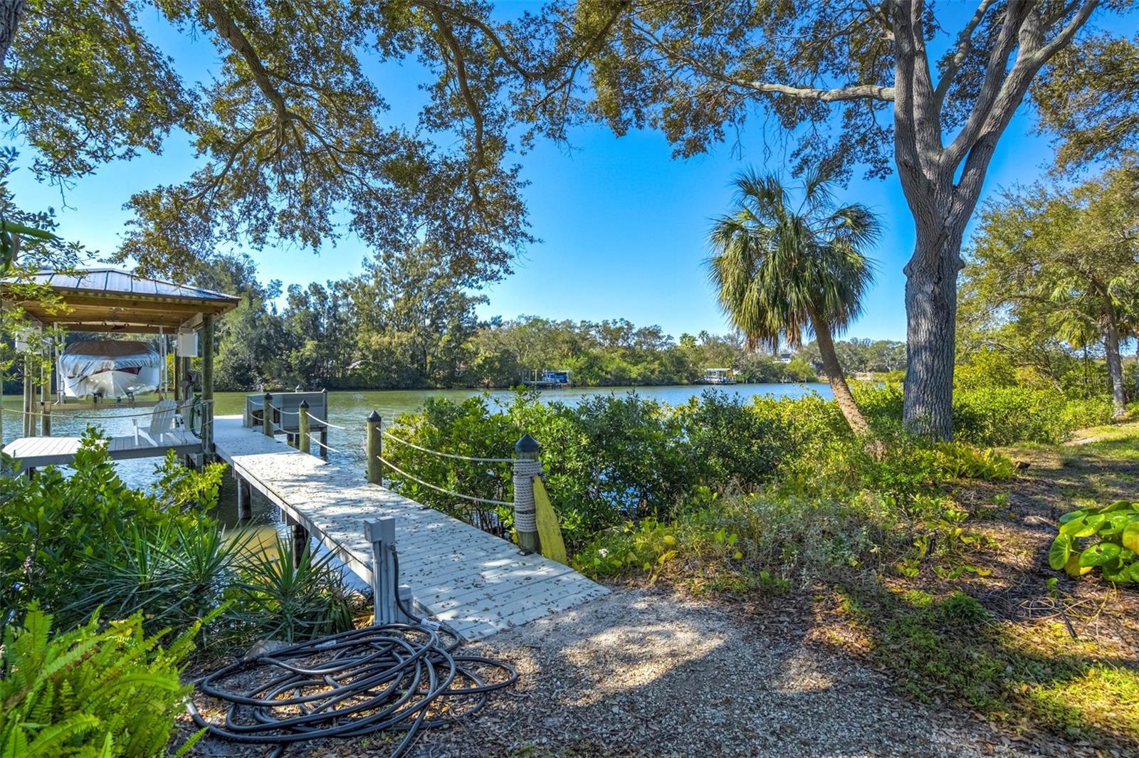 SUNSET POINT 1ST ADD - Residential