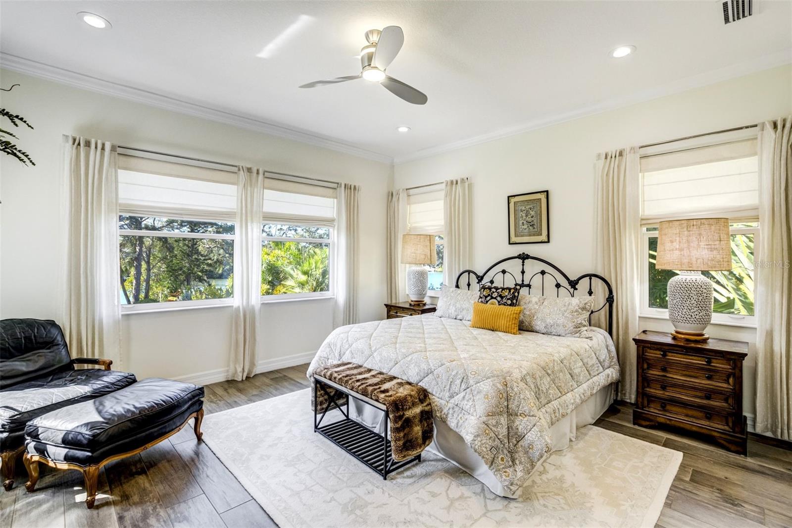 SUNSET POINT 1ST ADD - Residential