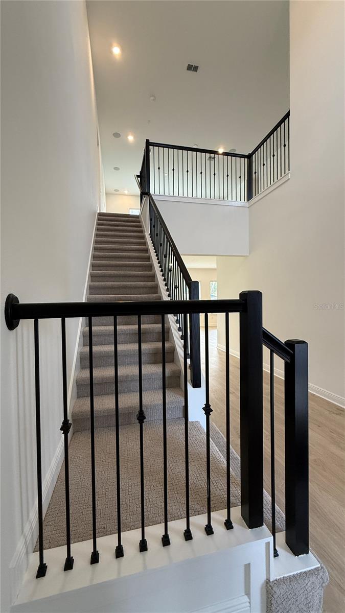 PALMS AT WINDERMERE - Residential Lease