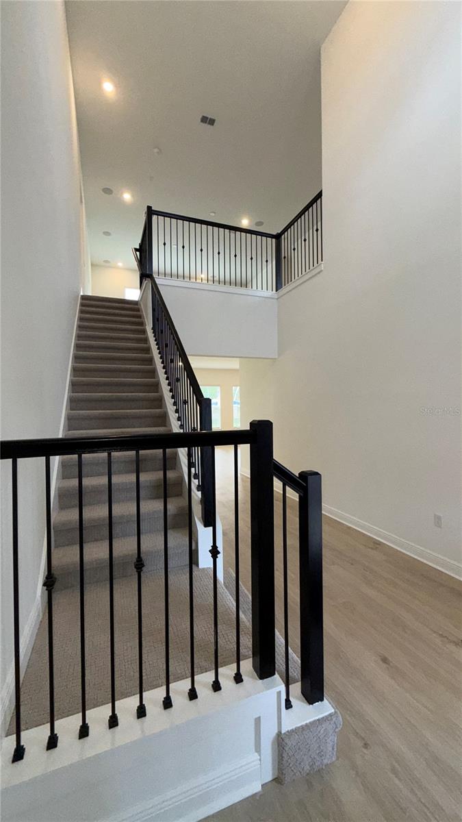 PALMS AT WINDERMERE - Residential Lease