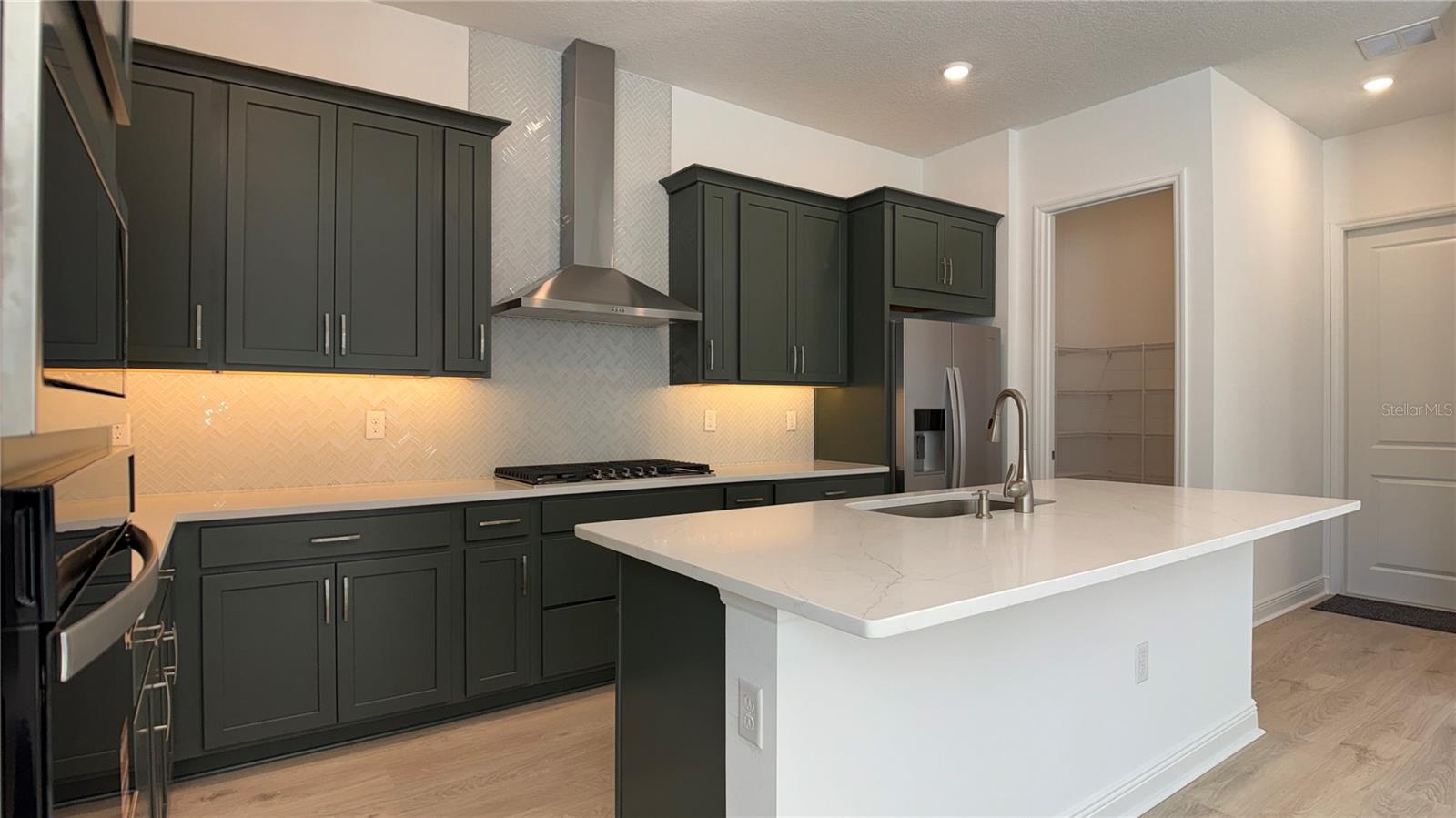 PALMS AT WINDERMERE - Residential Lease