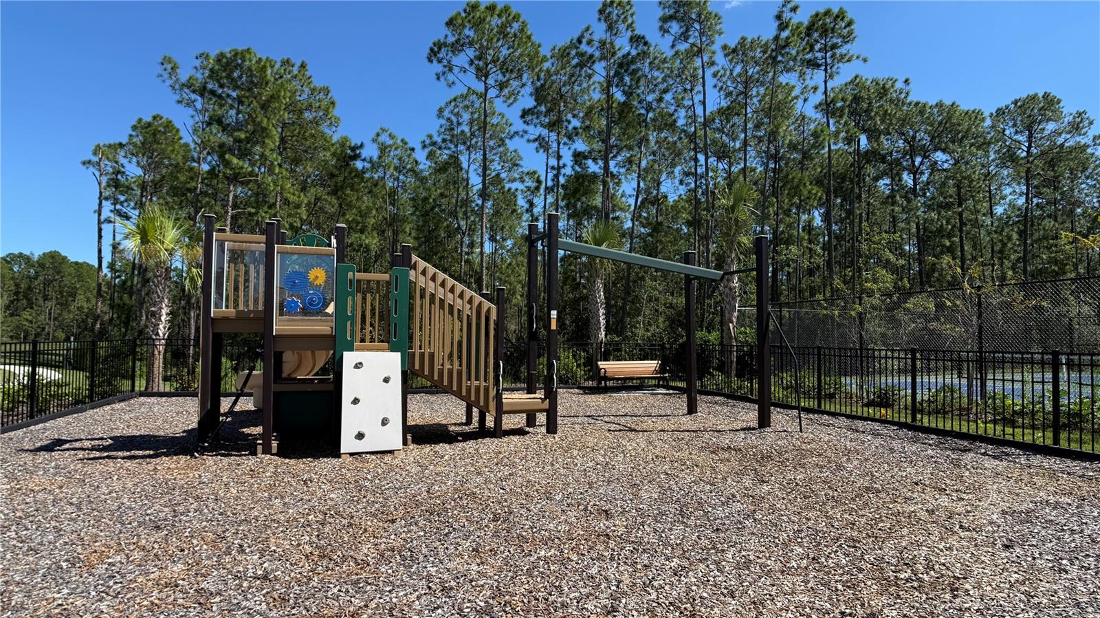 PALMS AT WINDERMERE - Residential Lease