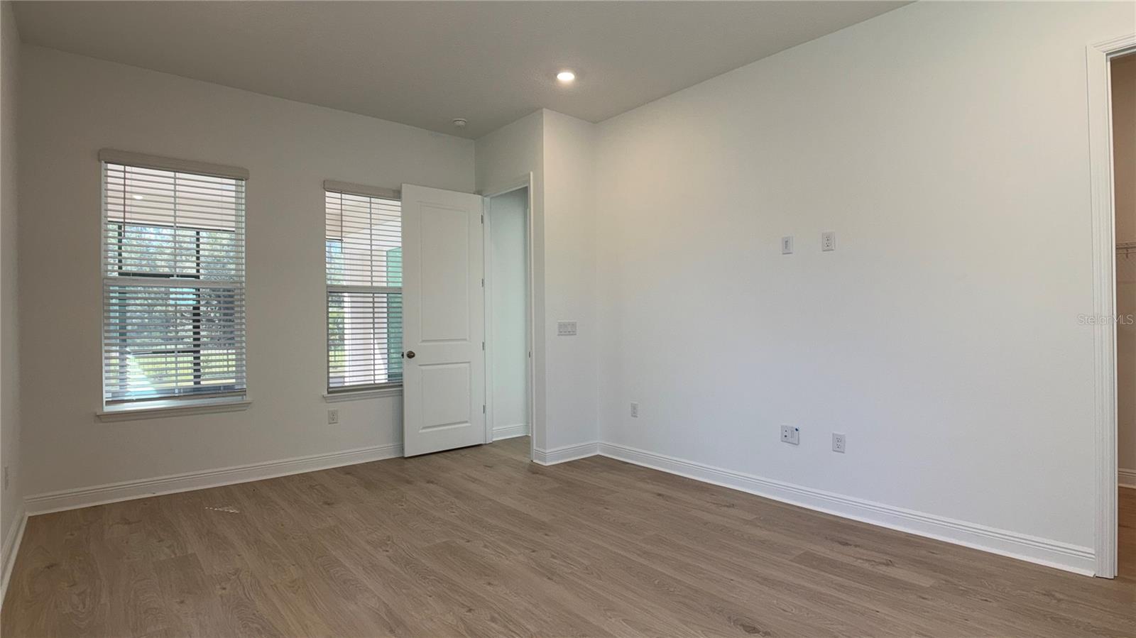 PALMS AT WINDERMERE - Residential Lease