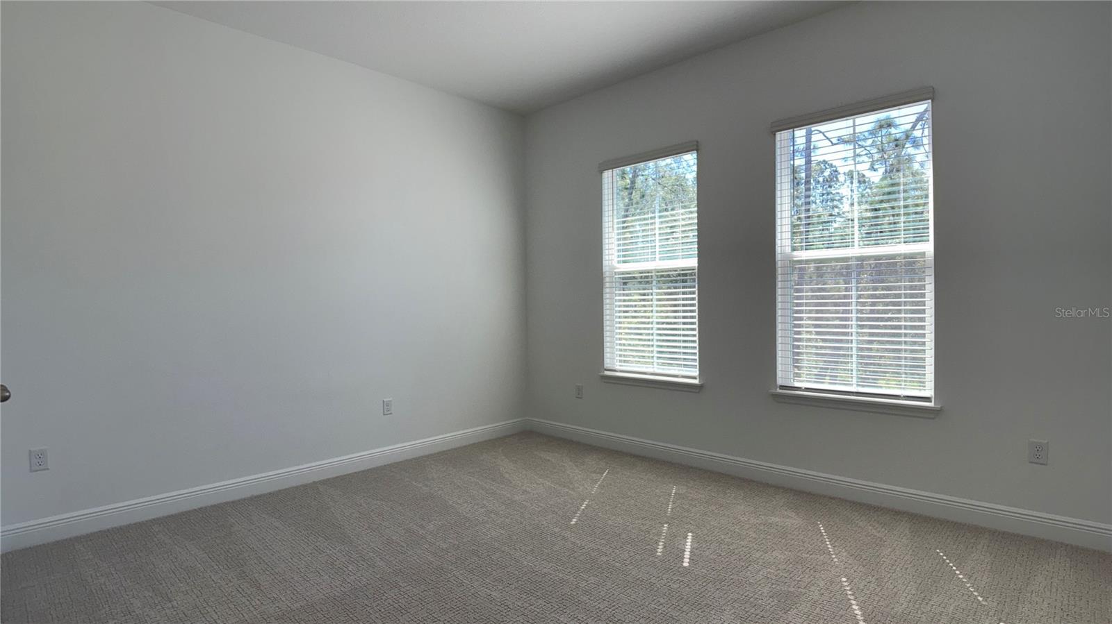 PALMS AT WINDERMERE - Residential Lease