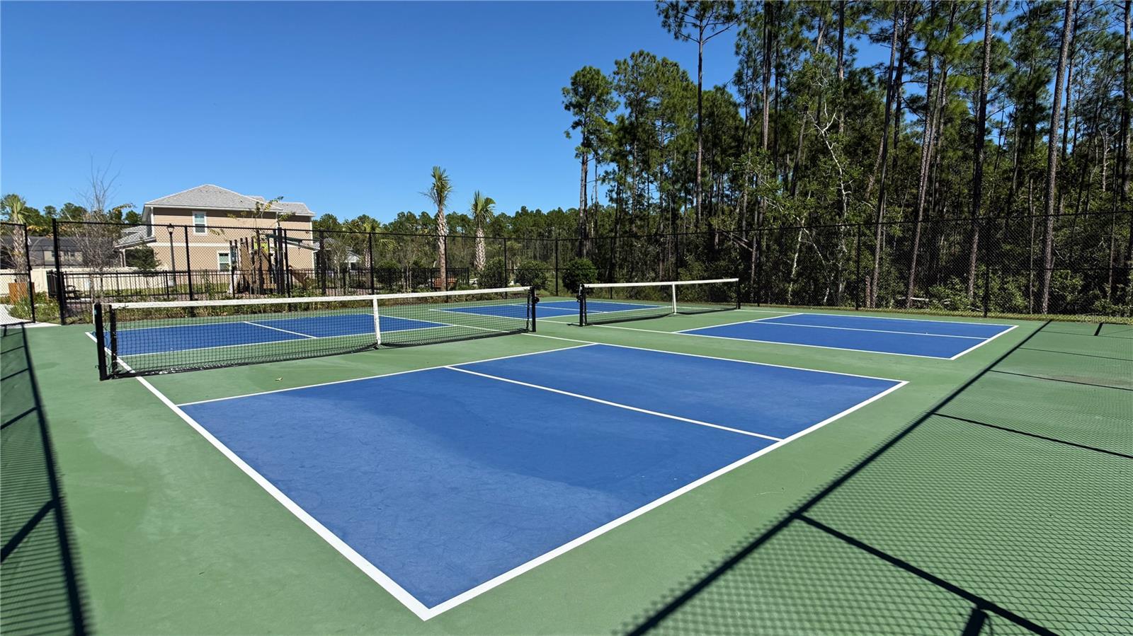 PALMS AT WINDERMERE - Residential Lease