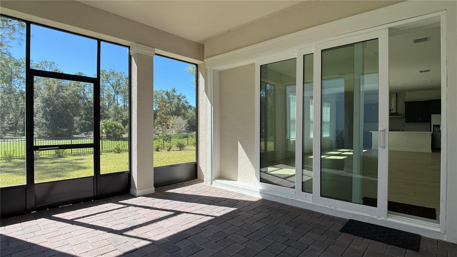 PALMS AT WINDERMERE - Residential Lease