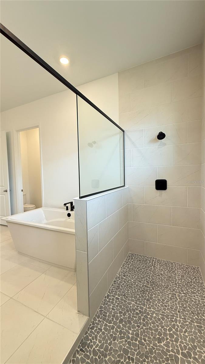 PALMS AT WINDERMERE - Residential Lease