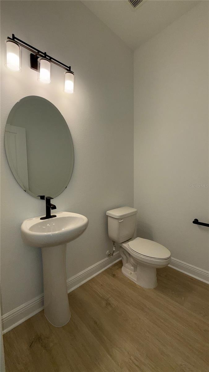 PALMS AT WINDERMERE - Residential Lease
