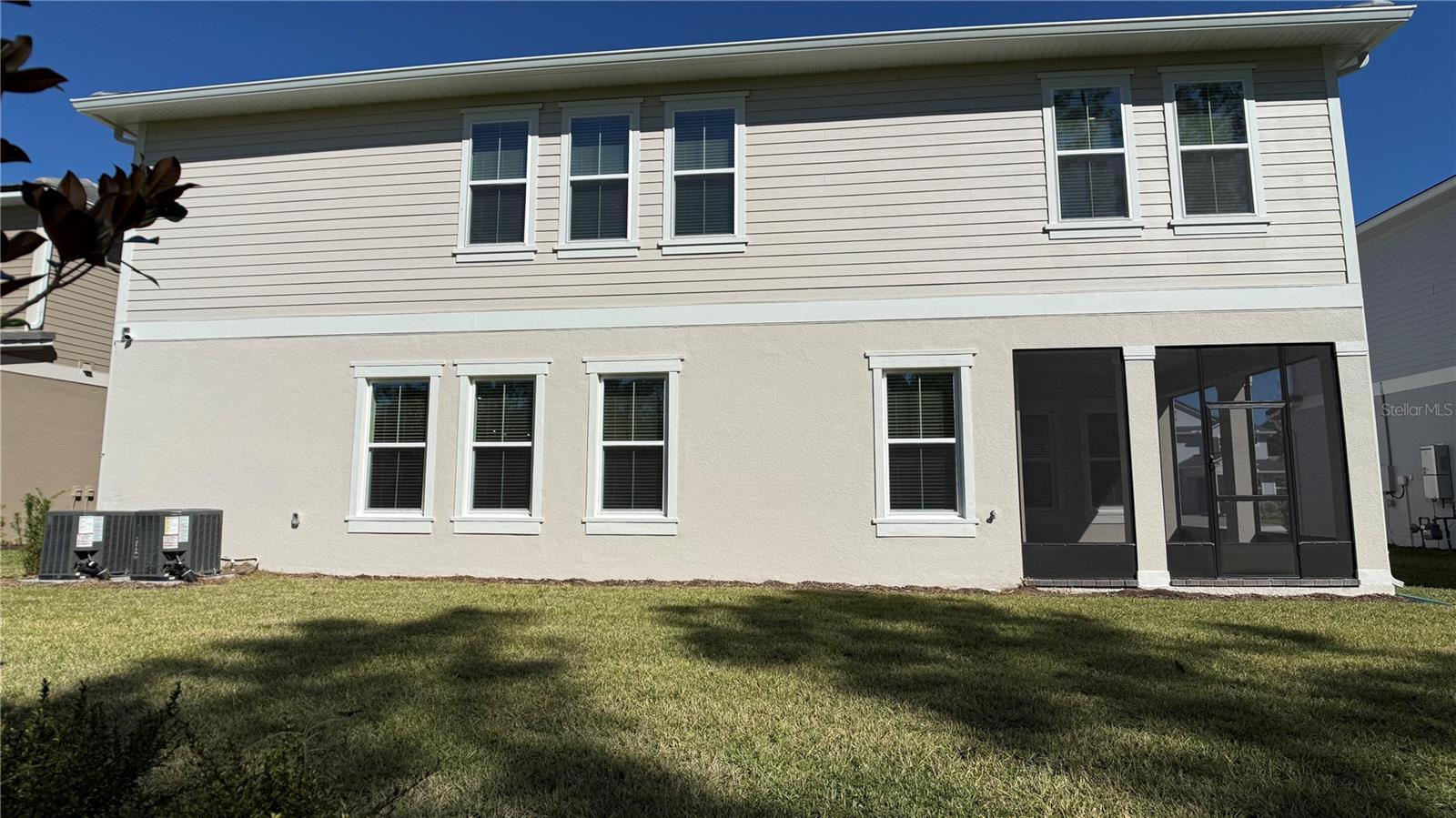 PALMS AT WINDERMERE - Residential Lease