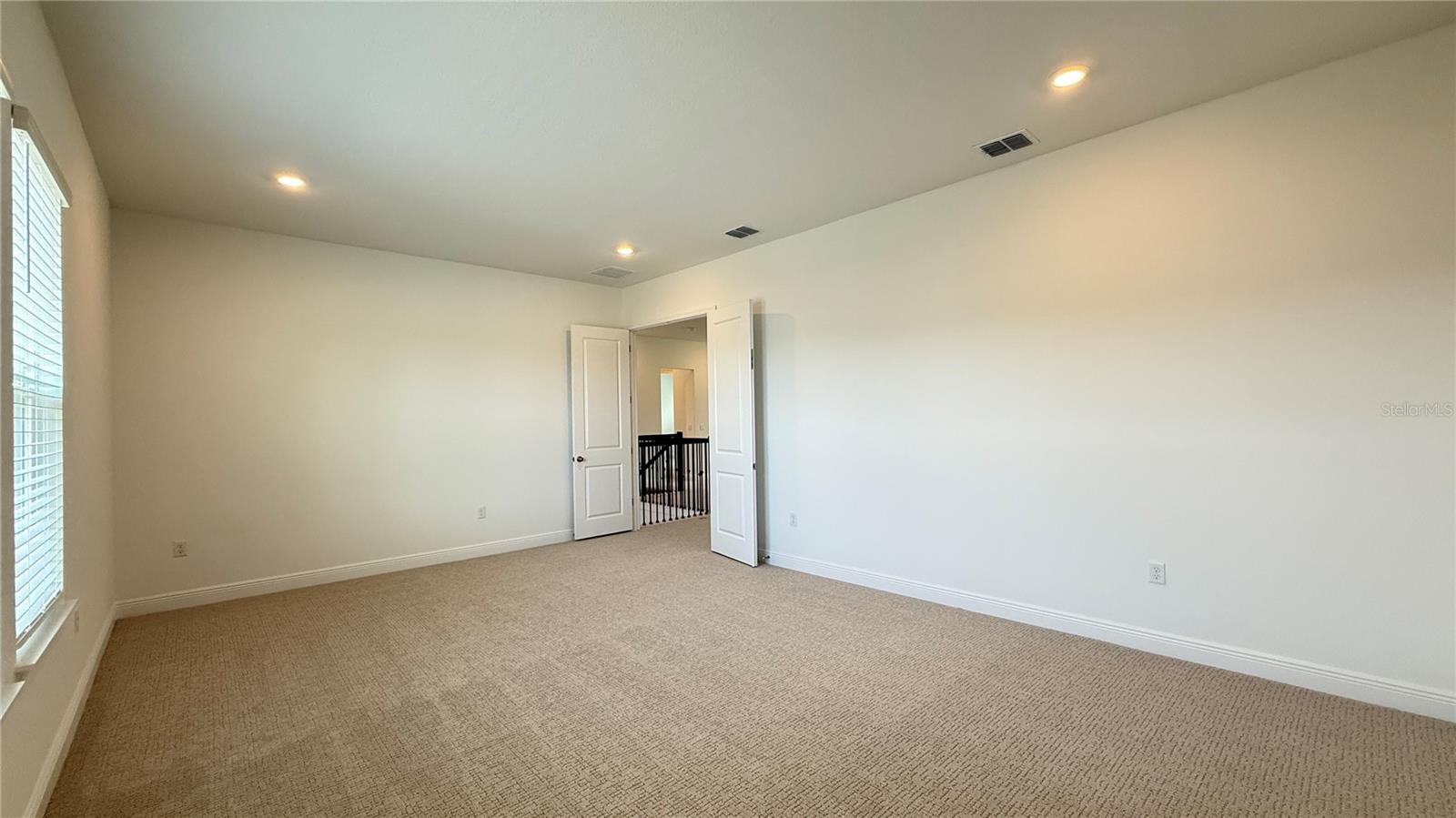 PALMS AT WINDERMERE - Residential Lease