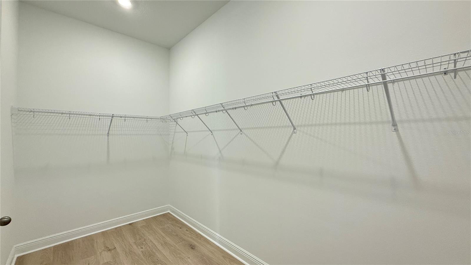 PALMS AT WINDERMERE - Residential Lease