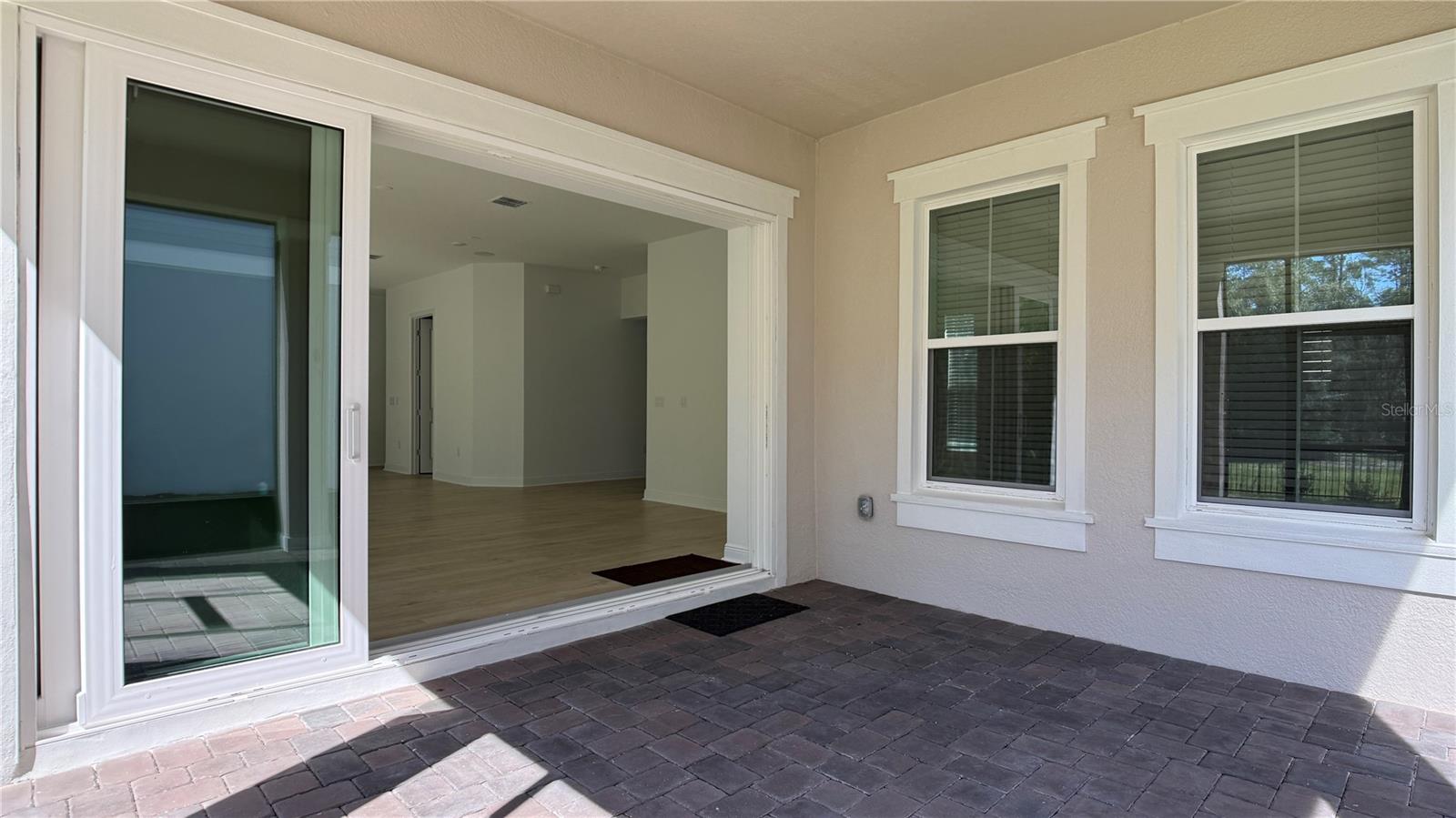 PALMS AT WINDERMERE - Residential Lease