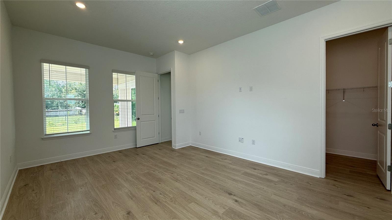 PALMS AT WINDERMERE - Residential Lease