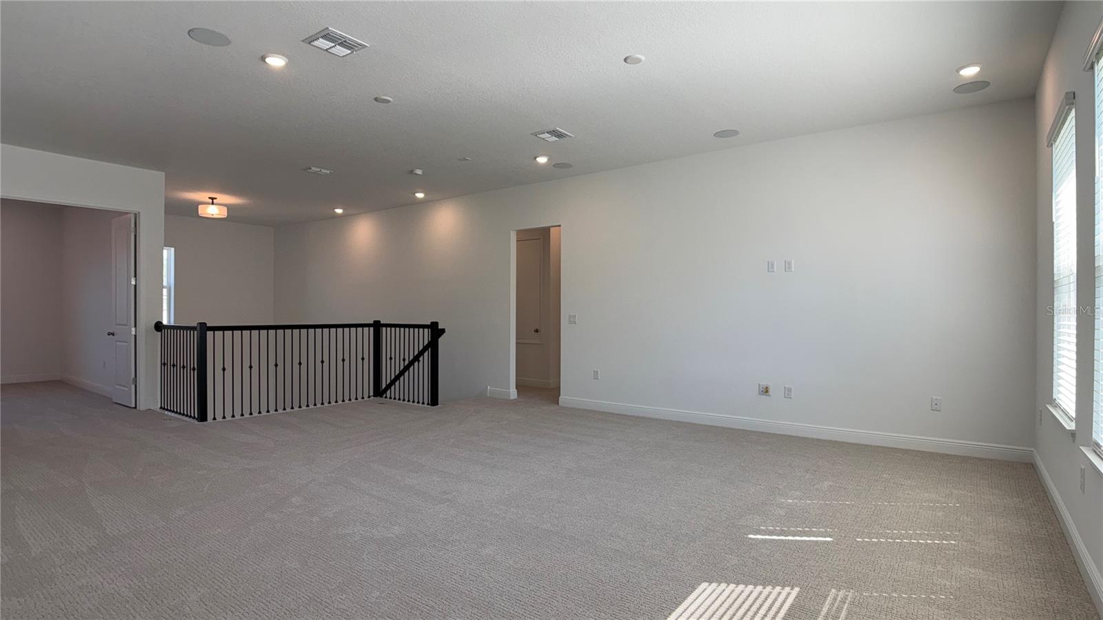 PALMS AT WINDERMERE - Residential Lease