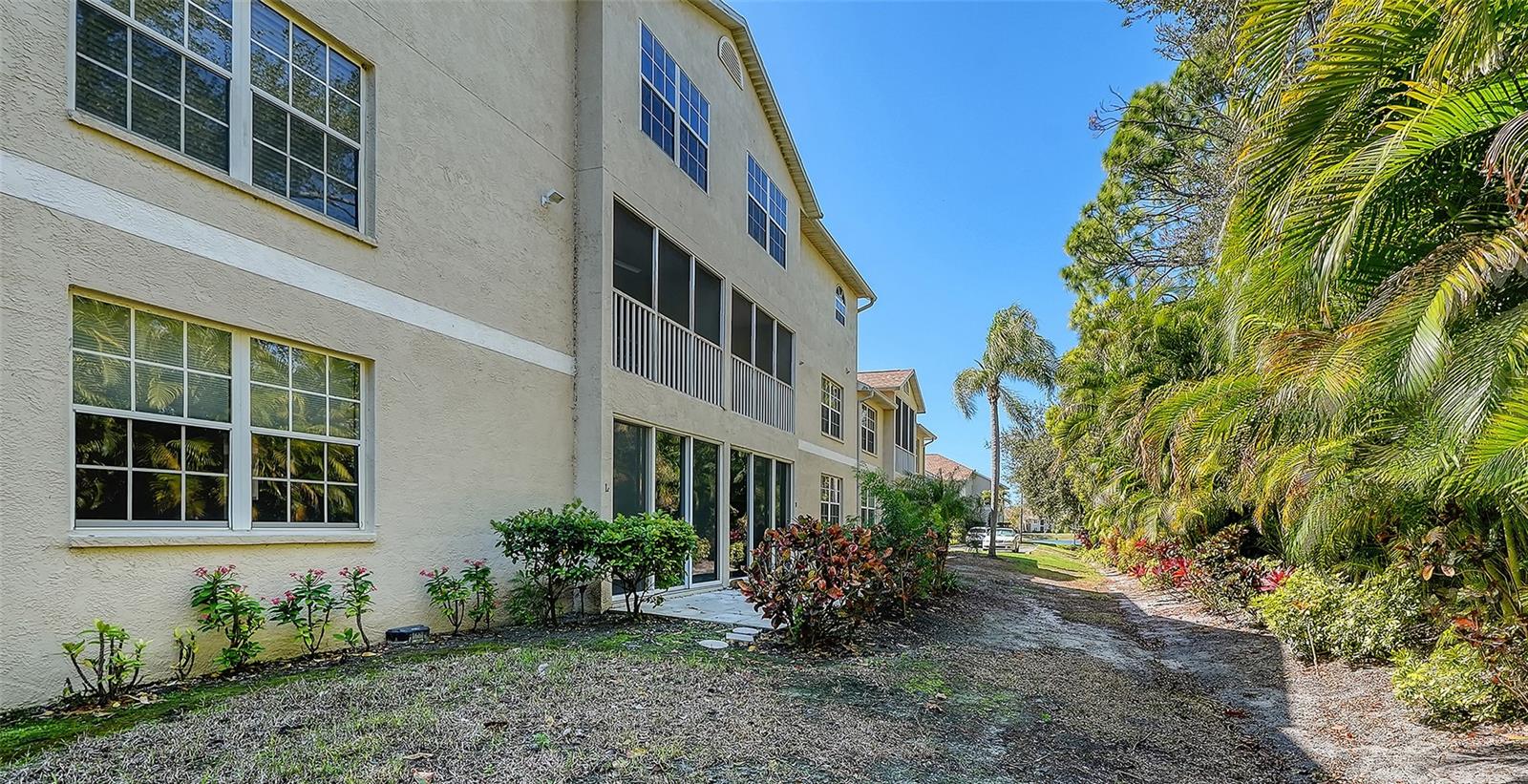 PINESTONE AT PALMER RANCH - Residential