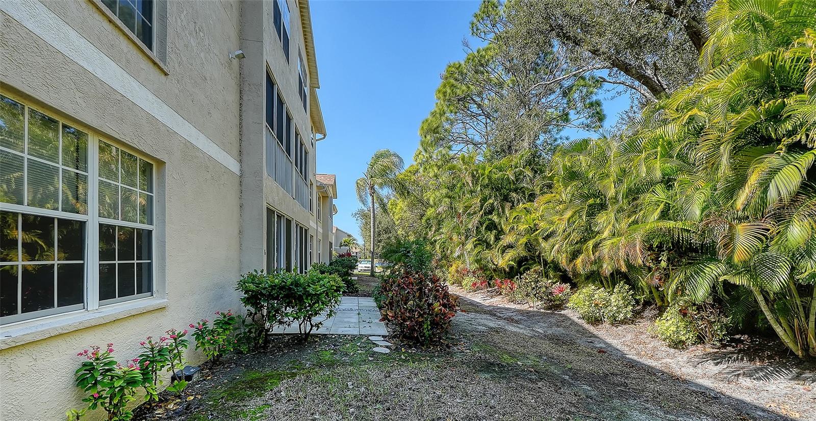 PINESTONE AT PALMER RANCH - Residential