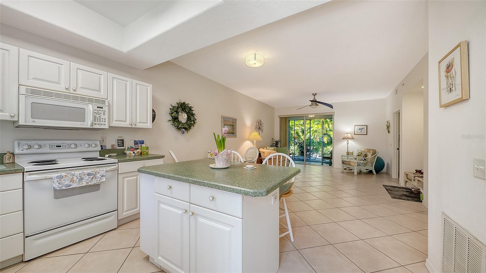 PINESTONE AT PALMER RANCH - Residential