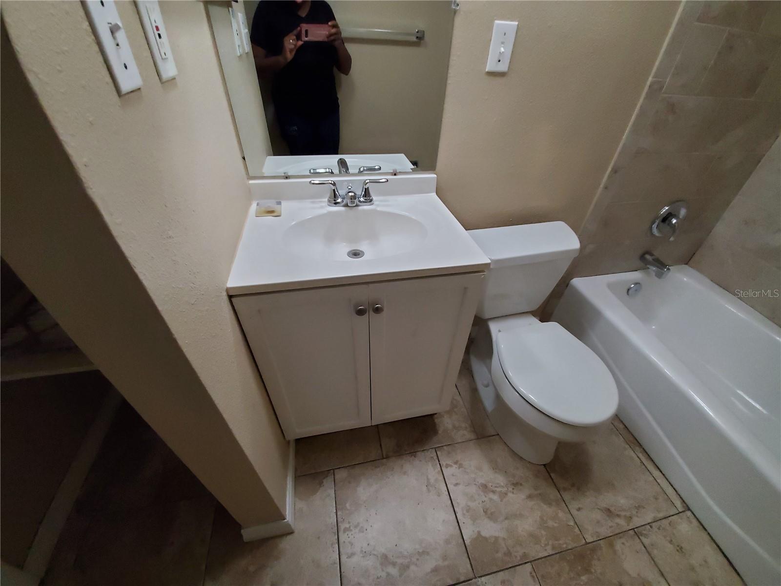 SETCHELLS ADD - Residential Lease