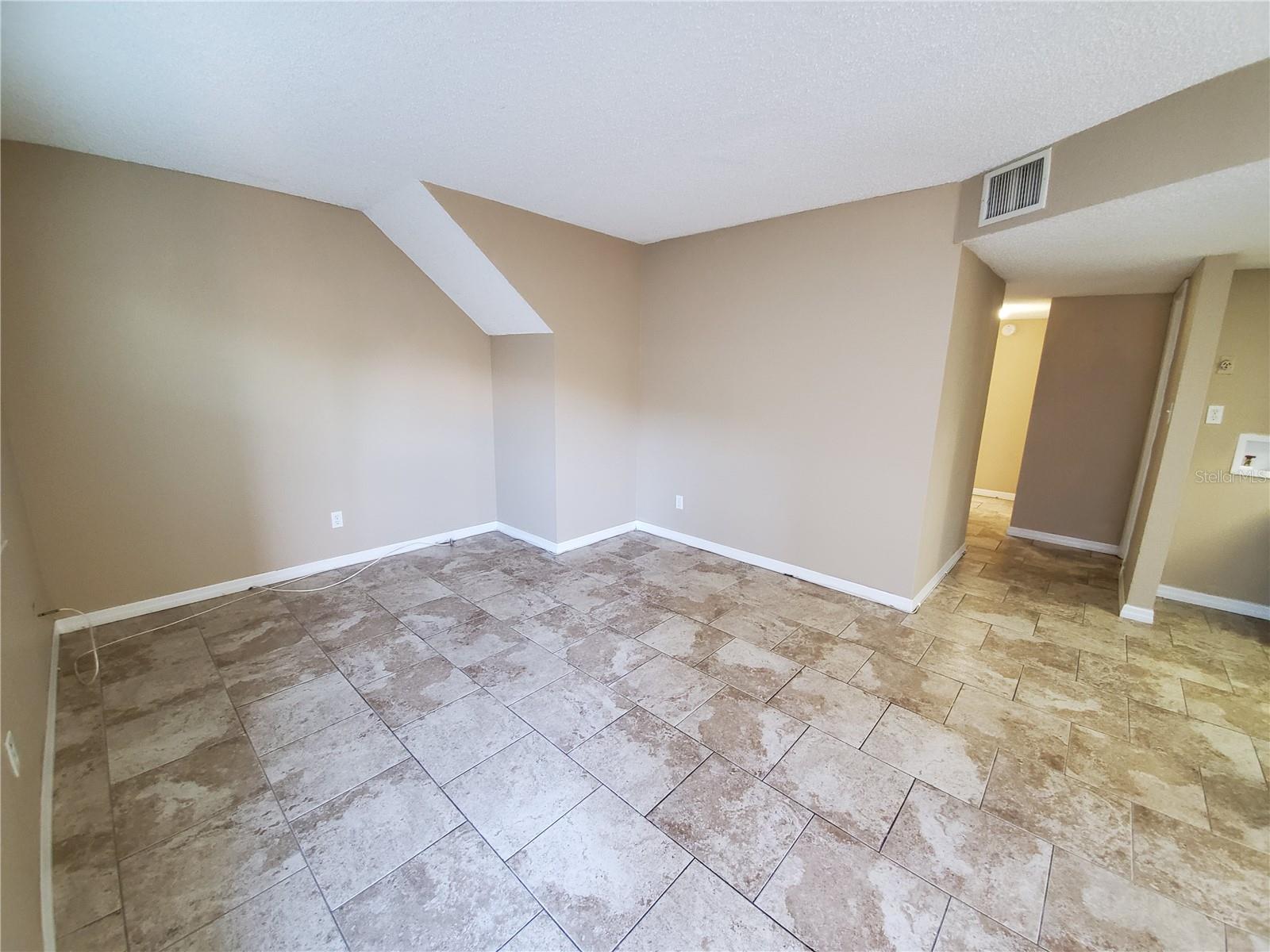 SETCHELLS ADD - Residential Lease