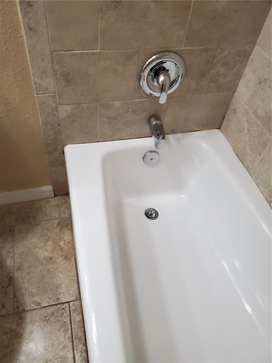 SETCHELLS ADD - Residential Lease