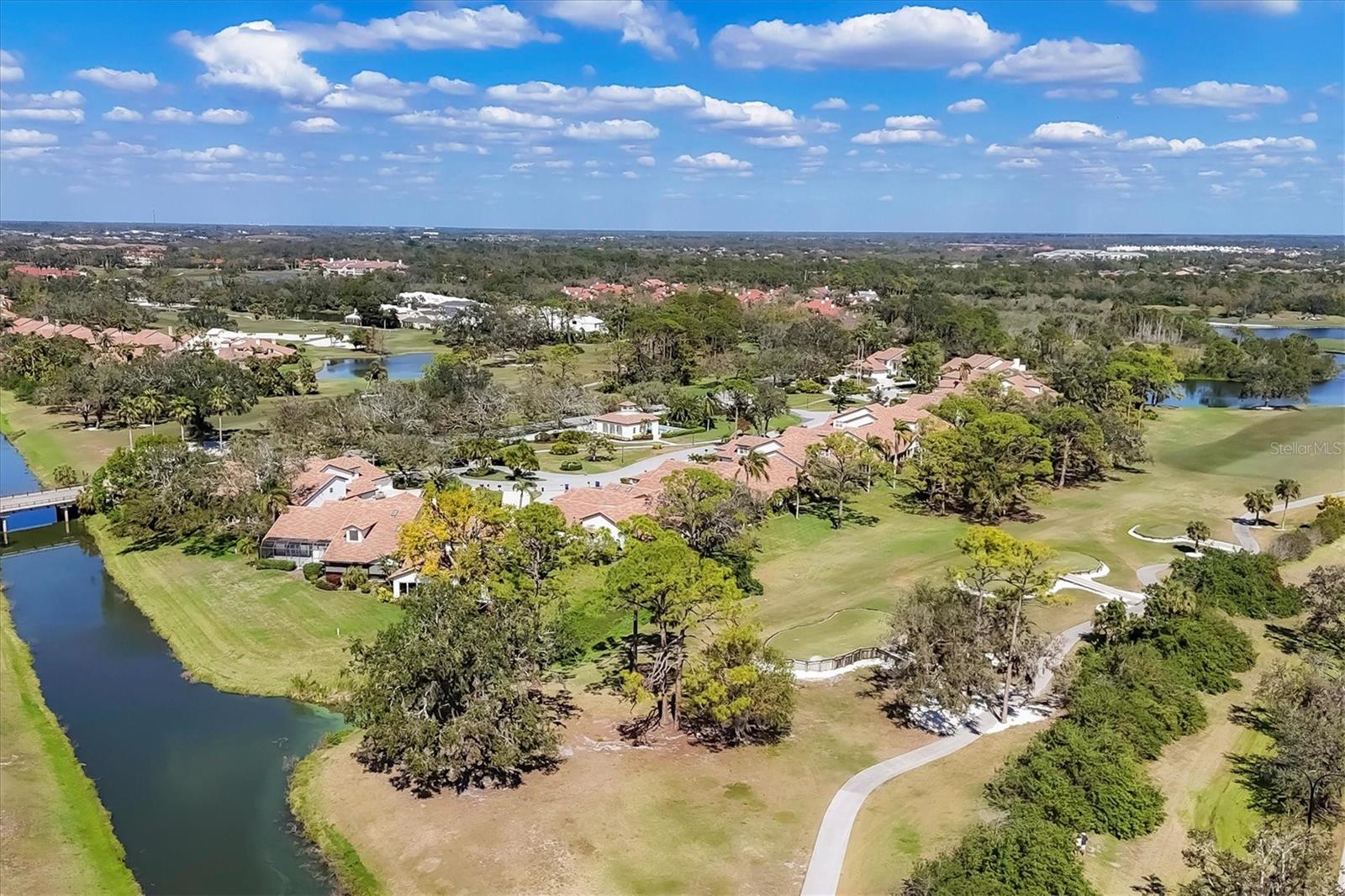 VILLA PALMERAS / PRESTANCIA - Residential