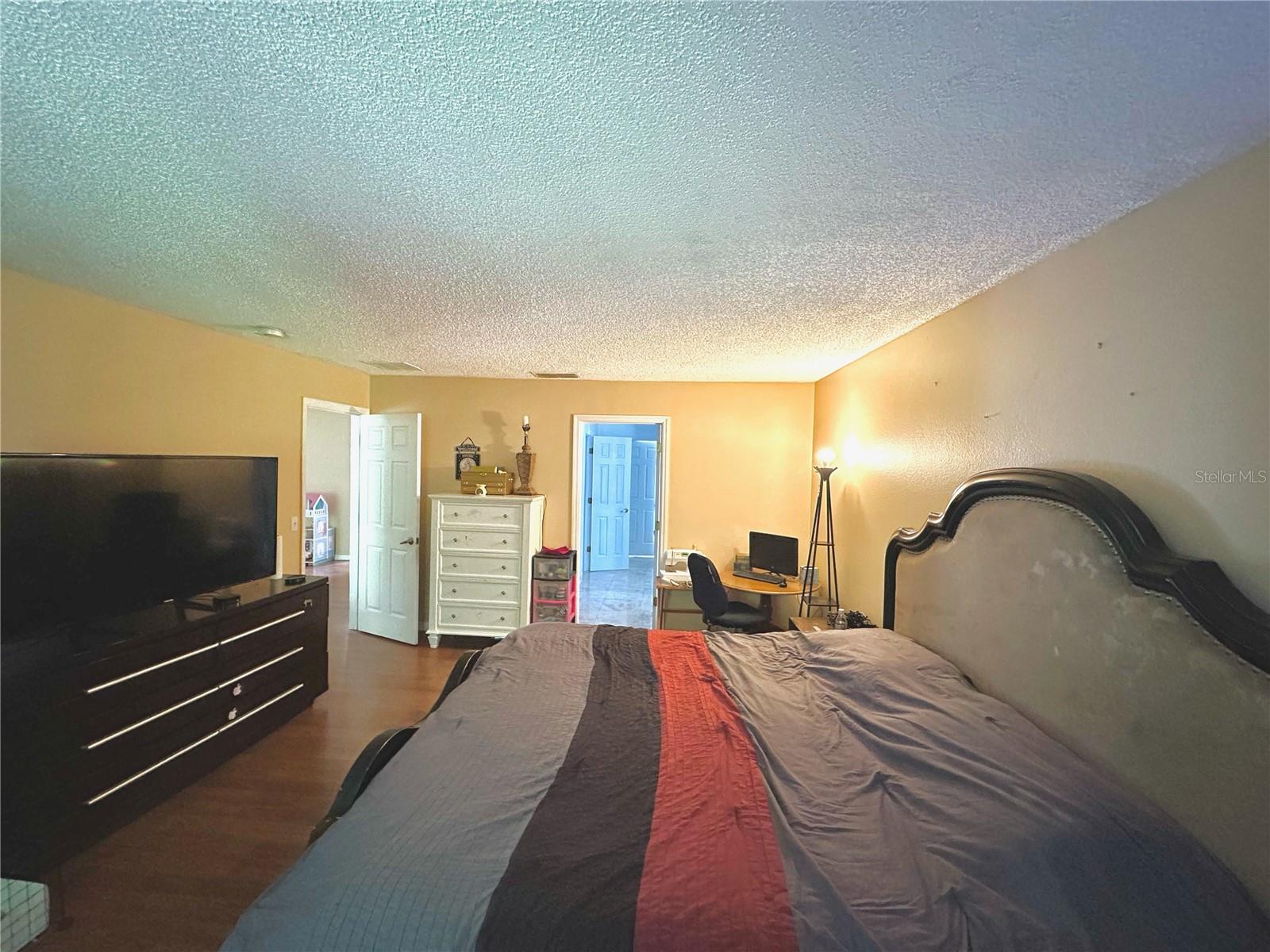 PARKSTONE UNIT 3 - Residential