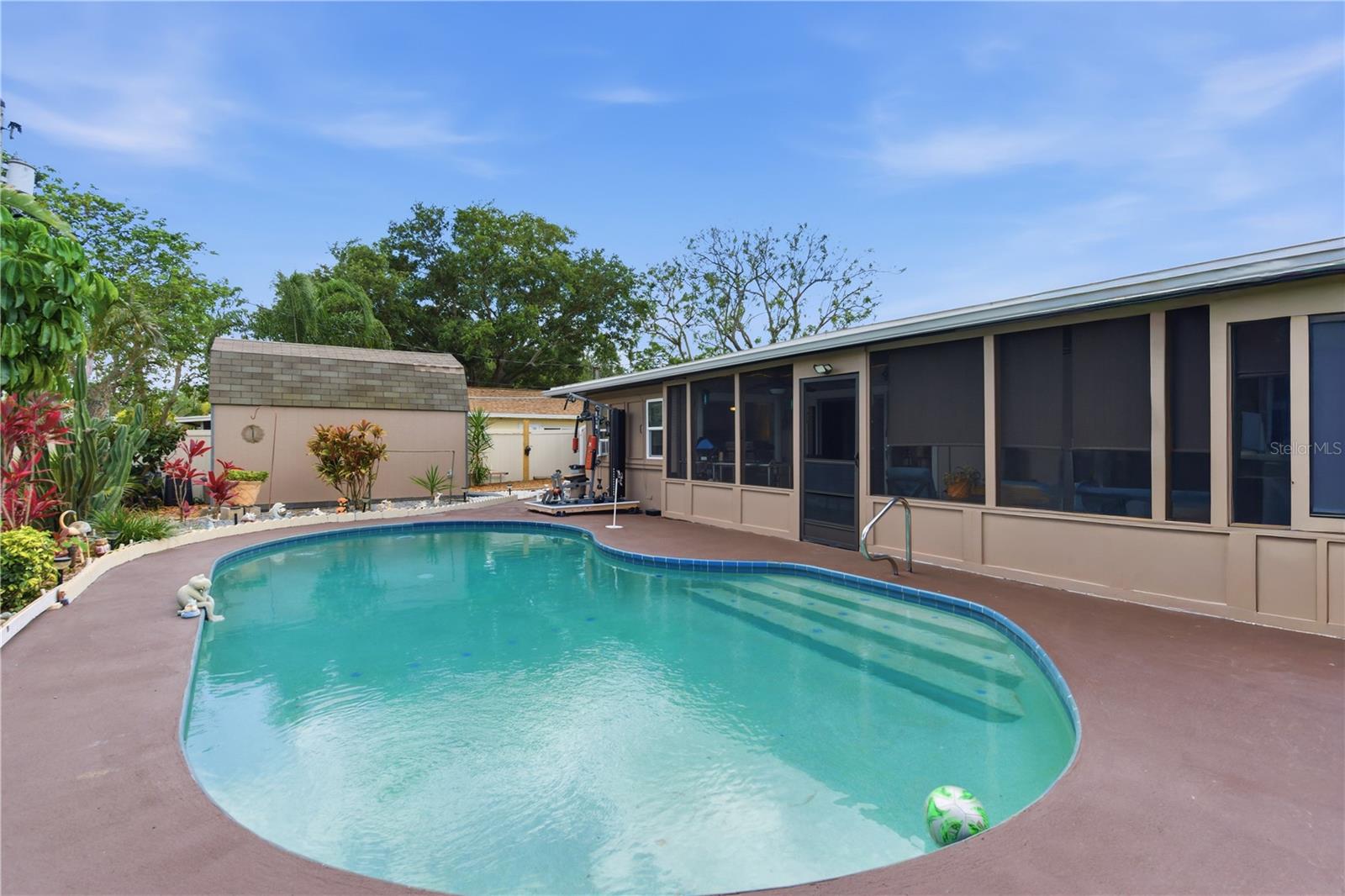 DUNEDIN ISLES ESTATES - Residential