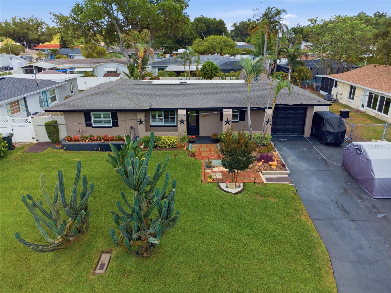DUNEDIN ISLES ESTATES - Residential