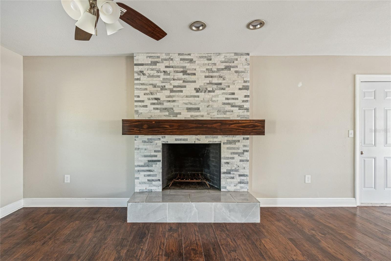 PINEHURST - Residential