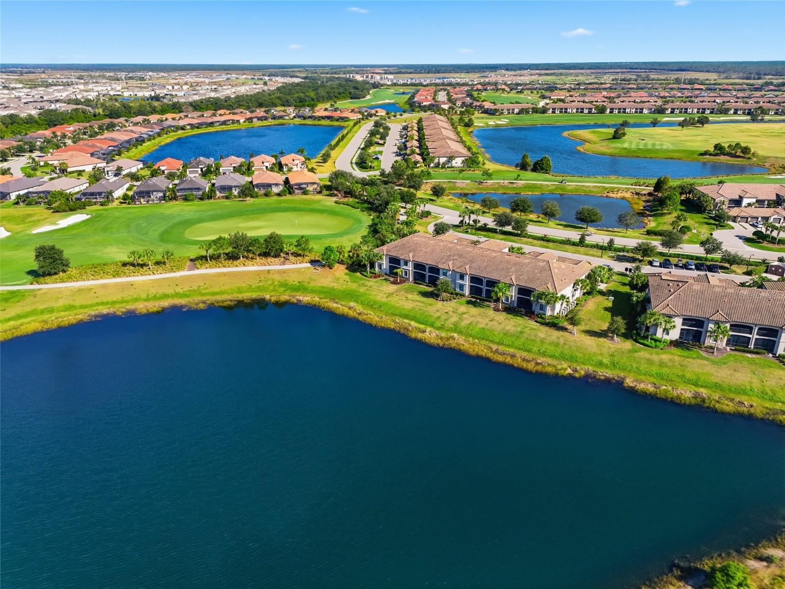 VERANDA III AT LAKEWOOD NATIONAL PH IV - Residential