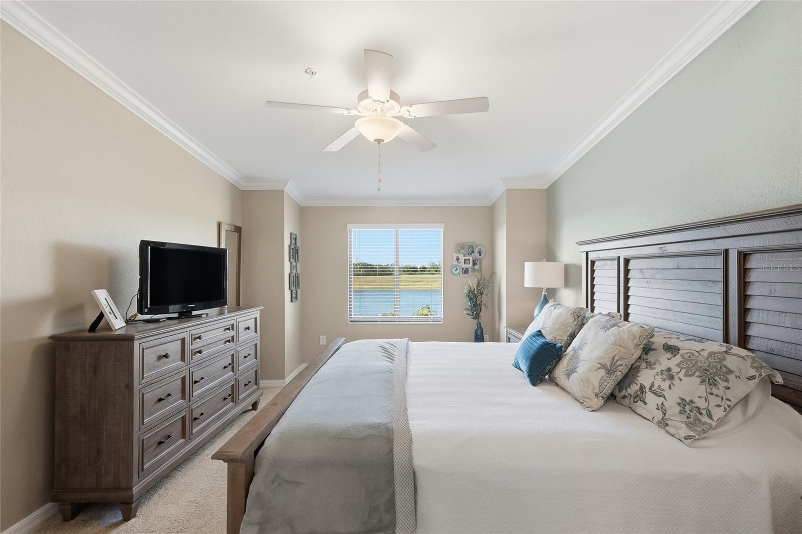 VERANDA III AT LAKEWOOD NATIONAL PH IV - Residential