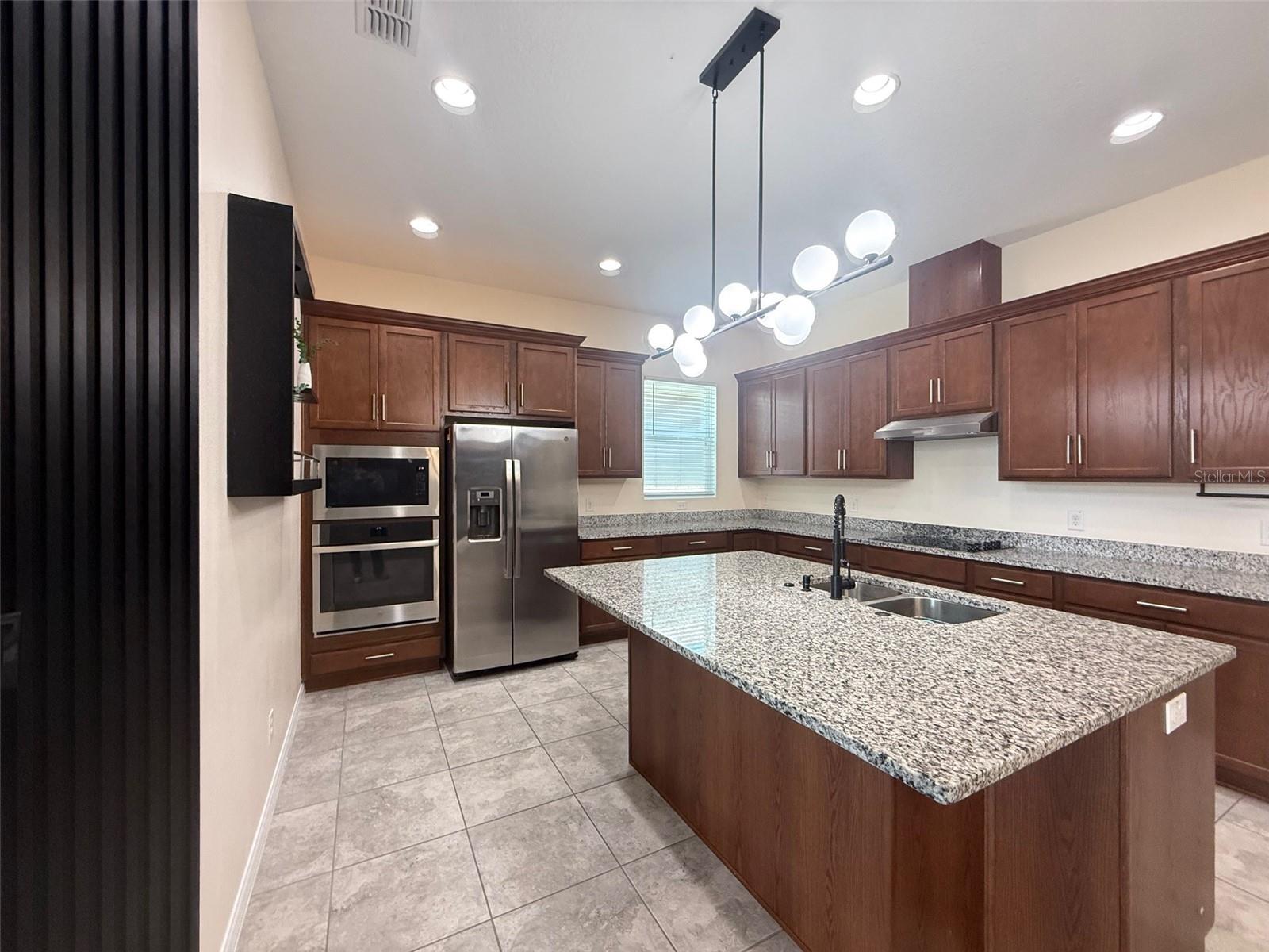 2074 BRILLANTE DRIVE