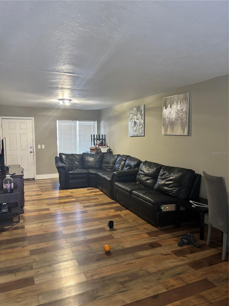 TYMBER SKAN ON LAKE - Residential